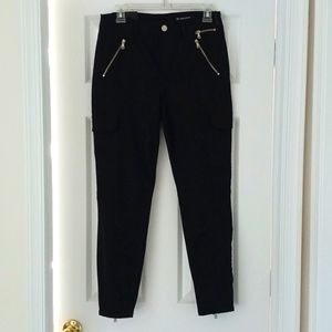 Brand new Blank NYC black denim crop pant NWT size 28